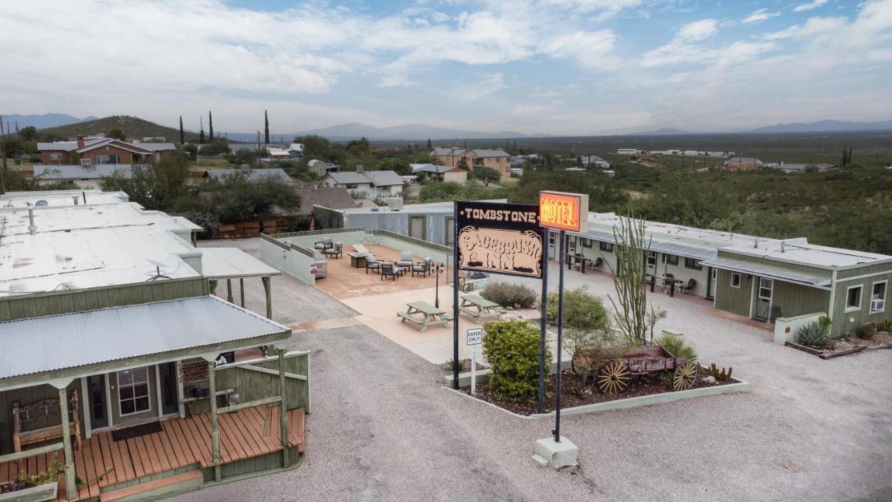 טומבסטון Sagebrush Inn מראה חיצוני תמונה The Tombstone Inn